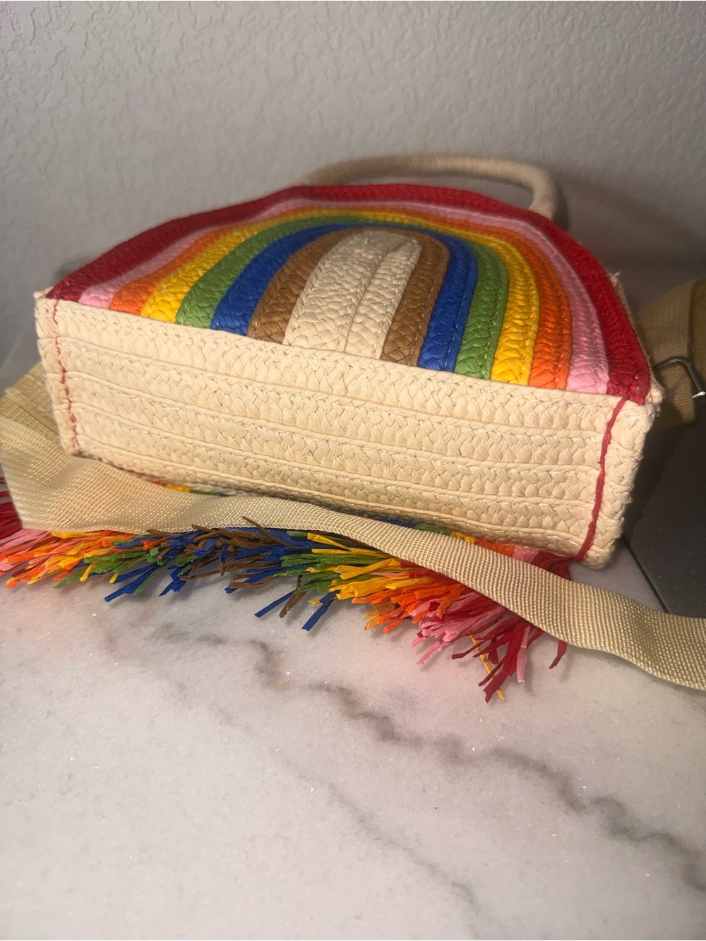 Rainbow Fringe Woven Mini Tote Bag-NWOT!! 🌈⛱️ - Picture 3 of 9